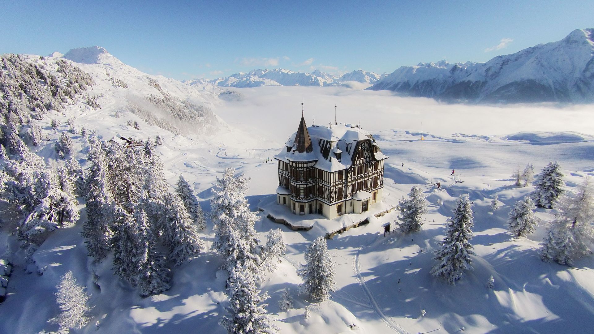 Villa Cassel auf der Riederfurka im Winter