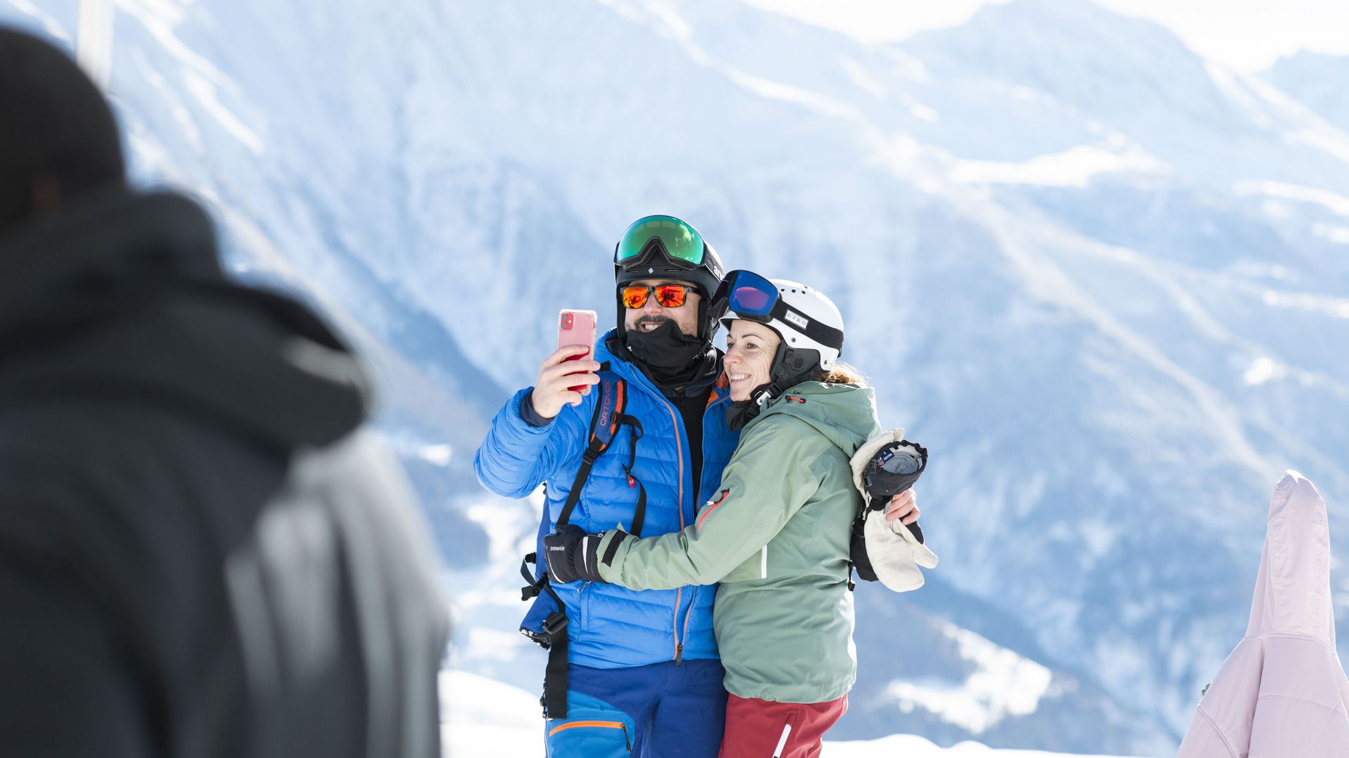 Aletsch Wintertraeff - DJ Mike im Chuestall Riederalp, Aletsch Arena