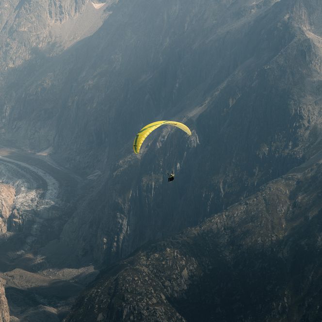 gleitschirm-tandemflug-sommer-aletsch-arena-nico-brenner-05.jpg